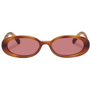 Le Specs: Outta Love - Vintage Tort