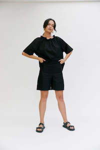 Shorts: Mali Short - Black