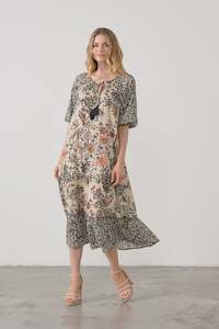 Raglan sleeve print dress