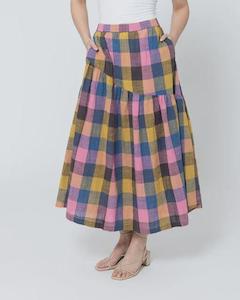 Clothing: Devine Skirt