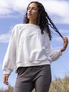 Clothing: Lilah Sweatshirt