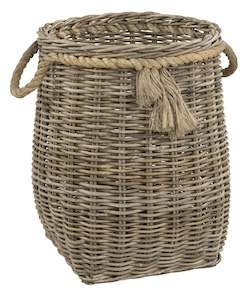 Clothing: Palma Basket, large