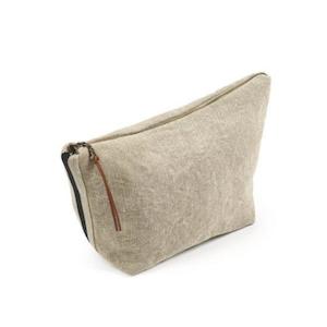 Him: James Pouch - Flax