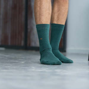 Socks: Socks Cotton Plain-English Green