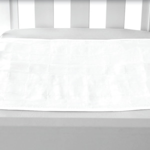 Baby wear: Brolly Sheet with Wings - Cot - White