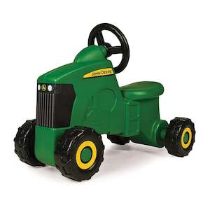 Baby wear: Sit n Scoot Tractor Ride On