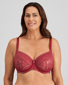 Lingerie: Daring Underwire Bra