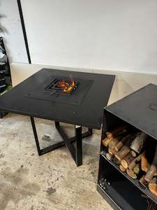 Table fire insert