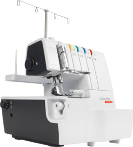 Bernette Funlock 44 Overlocker