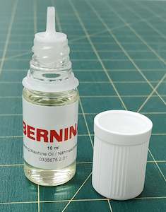 Products: Bernina Oil Pen/bottle 10ml