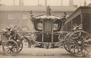 World Postcards: ROYALTY UK THE KINGS STATE COACH REAL PHOTO POSTCARD