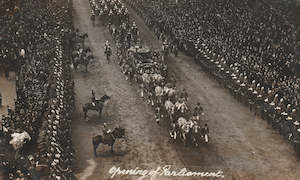 ROYALTY UK ROYAL CARRIAGE & TROOPS OPENING OF PARLIAMENT REAL PHOTO POSTCARD