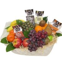 Fruit and nuts hamper