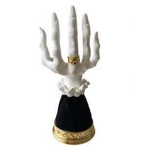 Homewares: Halloween Palm Candle Holder Horror Witch Hand Candle Holder Gothic Decoration, Halloween Home Party Decoration Desktop Ornaments