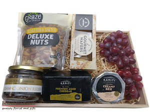 Gift Box New Zealand Cheese Board Soft Creamy Brie & Firm Aged Cheddar Cheeses S…