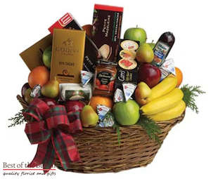 Gift Basket Gourmet Fruit Chocolate Savoury Cheese & A Whole Salami