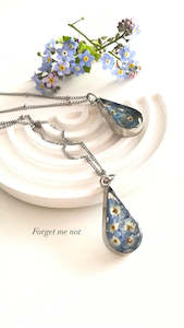 Forget Me Not Cluster Necklace