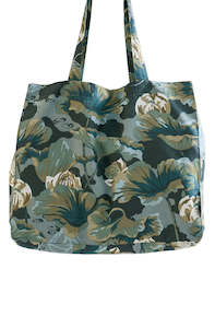 Waterlily Ocean Tote Bag