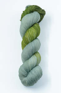 Linen - household: Prosper Sock Merino/Nylon - Wabi Sabi Pooling Yarn