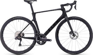 Bicycle and accessory: Agree C:62 Race carbon'n'black MY24