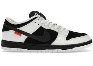 Shoe: Nike SB Dunk Low TIGHTBOOTH