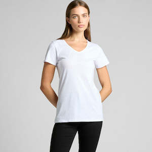 Clothing T Shirts: Wo's Bevel V Neck Tee