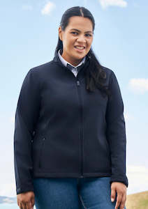 Clothing Softshells: Womens Apex Jacket