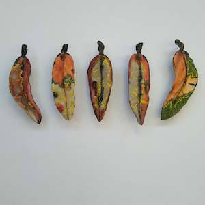 Set of 5 Gum Leaves