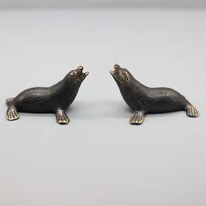 Art gallery: Bronze Seal