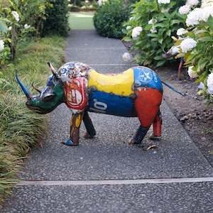 Art gallery: Birdwoods Coloured large Rhino