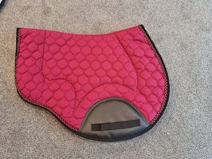 Saddle Blankets: Euro continental - Small-  Plait or Piped