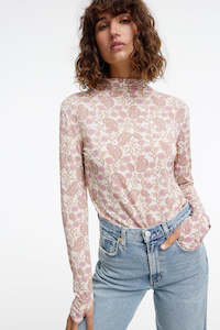 Kinney - Camilla Top Pink Paisley