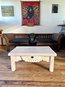 Furniture: Poodle Table