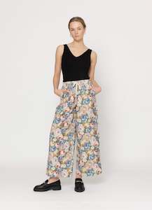 Fashion design: Darci Pants - Corduroy Print