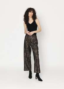 Fashion design: Shilo Pant