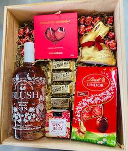 Blush my Bunny Gin Easter Gift Box