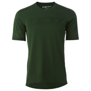 Sporting equipment: TURQ AIR S/S JERSEY EVERGREEN 23