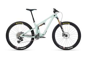 Sporting equipment: YETI SB120 C-SERIES - C3 GX FACTORY 24