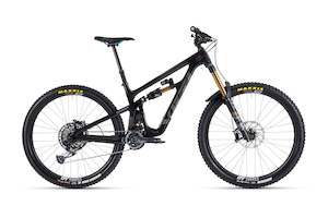 Sporting equipment: Yeti SB160 T-SERIES T2 25