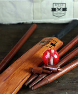 Games: Vintage Backyard Cricket Set