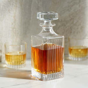 Drinkware And Dishware: Viski Reserve Milo Crystal Liquor Decanter