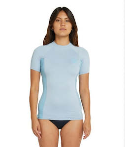 Clothing: O'Neill Womens Classis Short Sleeve Rash Top - Sum23