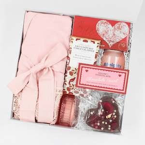 Pamper Her Gift Box