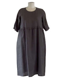 FRILLING & ABLE DRESS - Charcoal