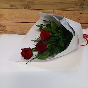 Florist: I love you