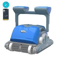 Swimming pool: Dolphin M400 Robot pool cleaner