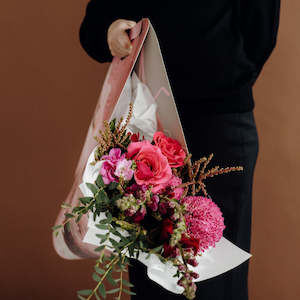 Flower: Large Jewel Bouquet in Carrier