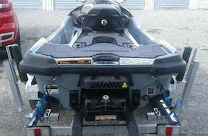 Trailer dealing - boat: JET SKI TRAILER HEAVY DUTY GUIDE ON WITH 2 X 300MM SIDE  ROLLERS , PAIR GUIDE.