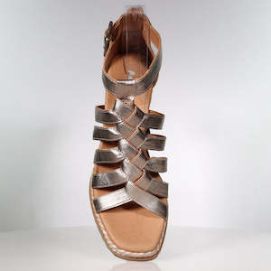 Minx - Annette // Bronze Metallic // Ivory