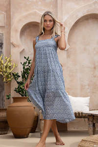 Humidity - Vacay Aries Dress // Blue Print